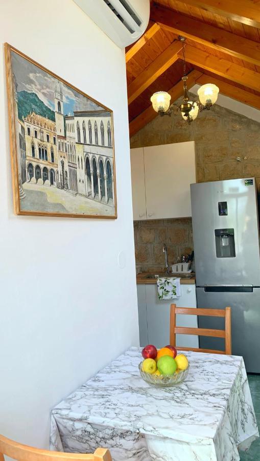 Laura Studio Apartman Mlini Exterior foto